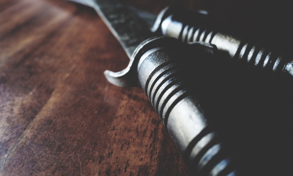 สุดยอดวิชาคาถาอาคม ดาบโบราณคือดาบอะไร หนึ่งในสุดยอดไสยวิทยาที่ทรงพลานุภาพมากที่สุดแขนงหนึ่ง ในทางการศึก การรบ ป้องกันข้าศึก ดัสกร ศัตรูอริราช!!
